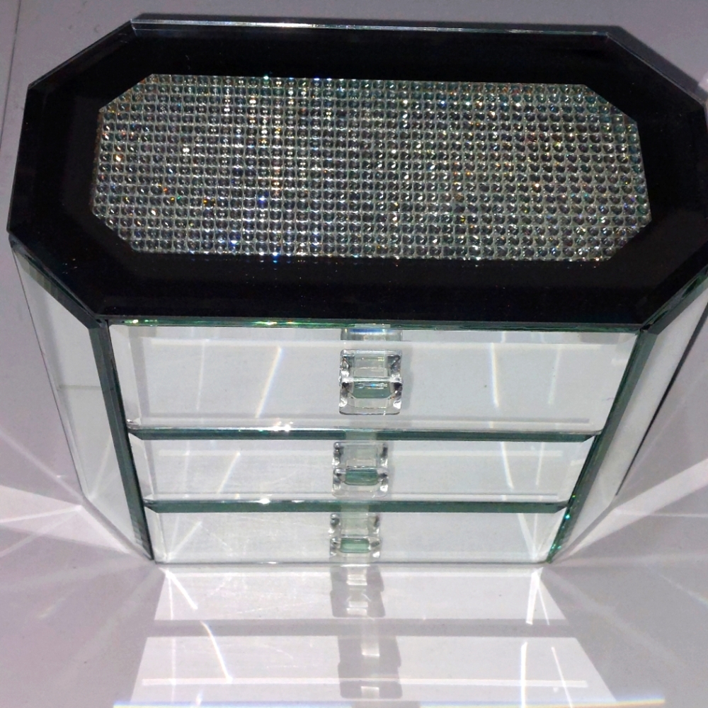 Mirrior jewelry box with drawers